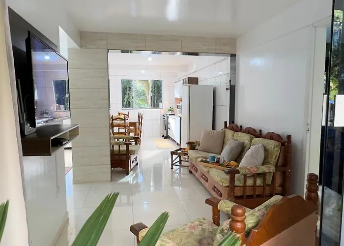 Casa Das Bromelias- 2 Quartos Climatizados -Casa Com Quiosque Em Meio A Natureza!