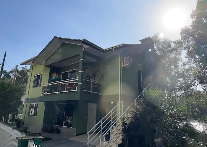 Casa Das Bromelias- 2 Quartos Climatizados -Casa Com Quiosque Em Meio A Natureza!