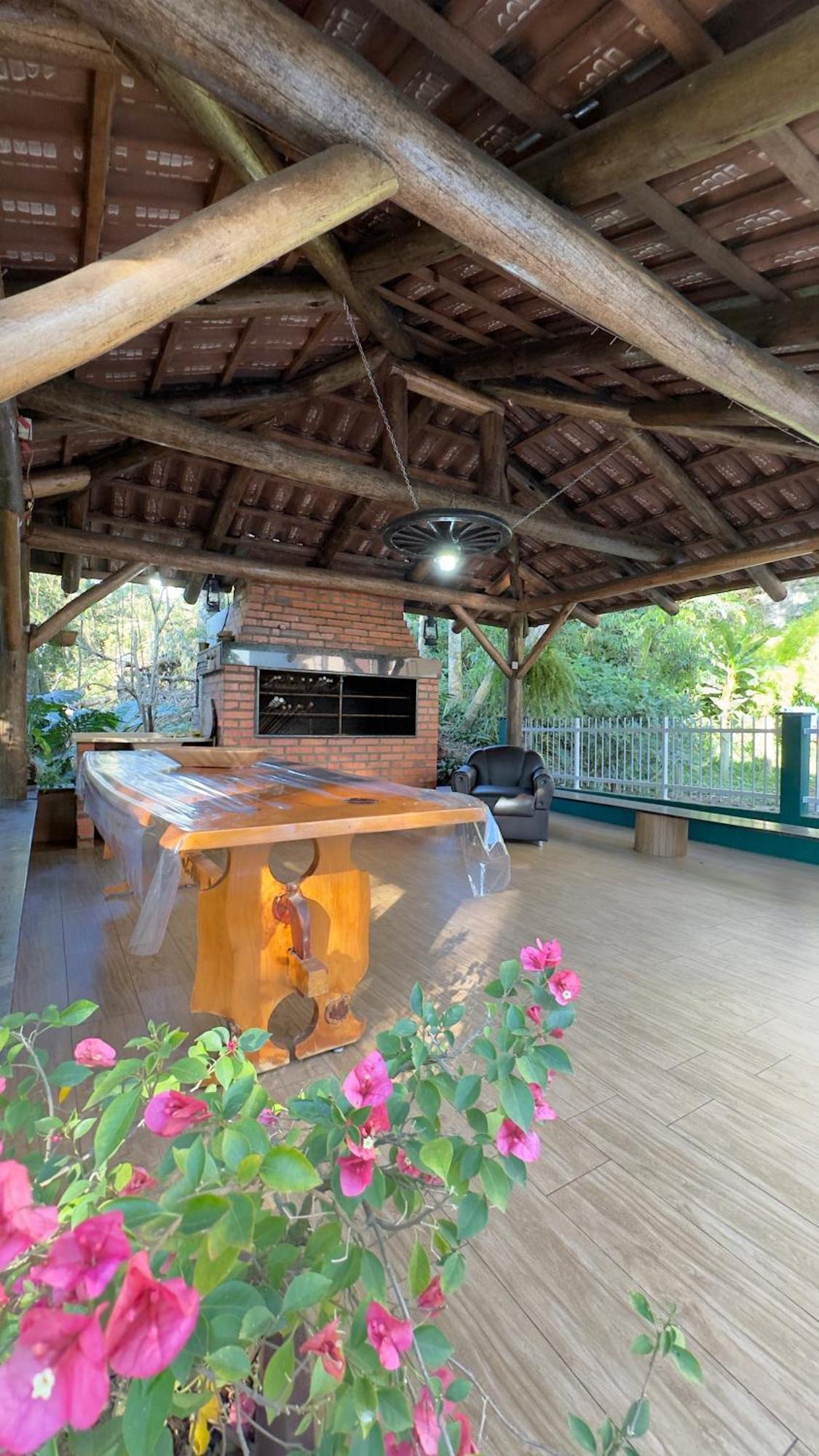 Casa Bromelias- 2 Quartos Climatizados -casa Com Quiosque Em Meio A Natureza!
